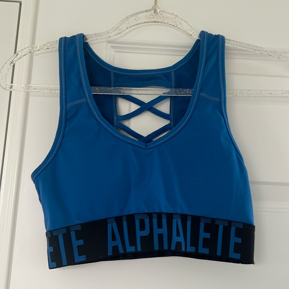 Alphalete women’s sports bra